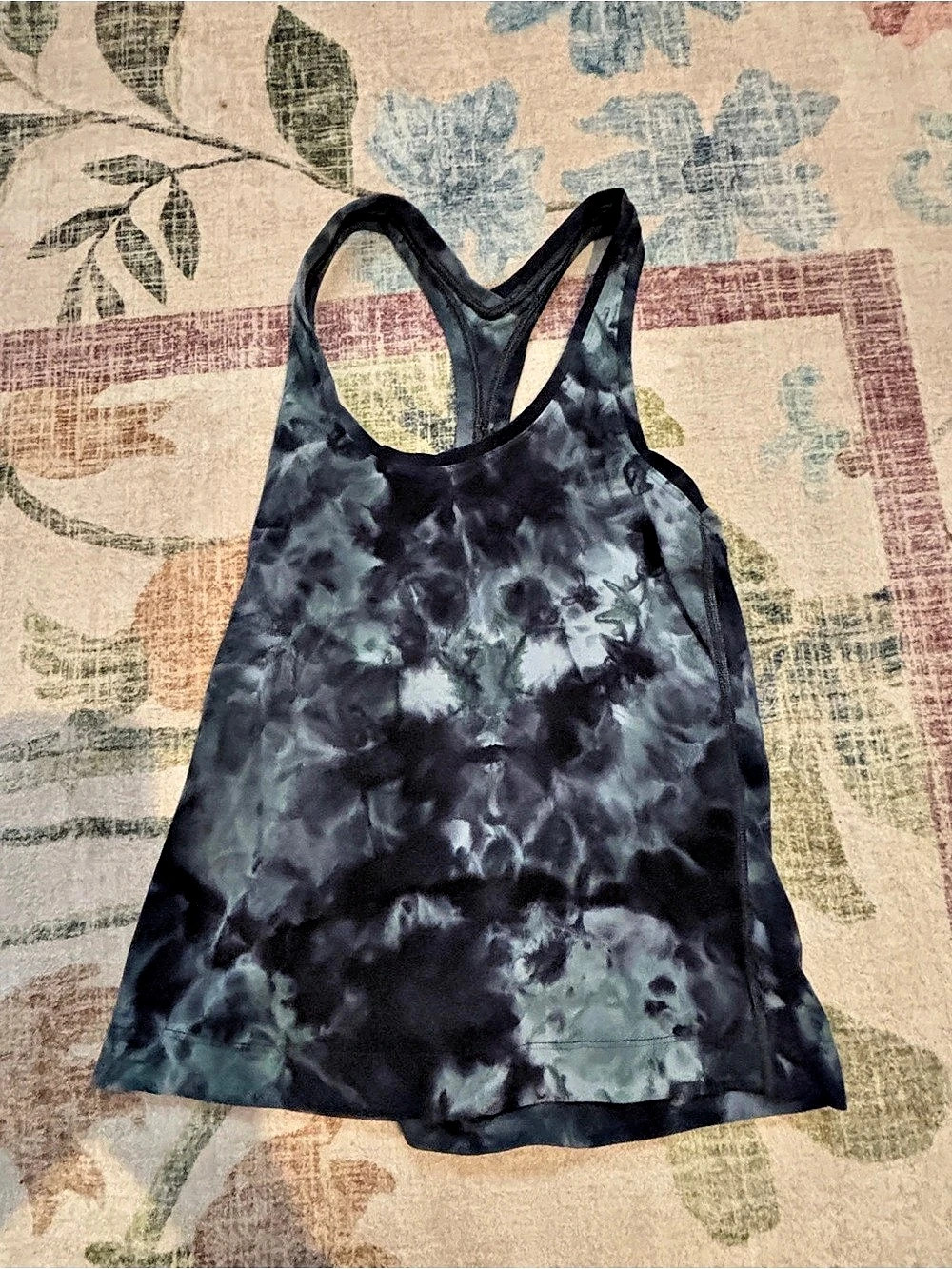 lululemon Cool Razorback tank top - Picture 2 of 4